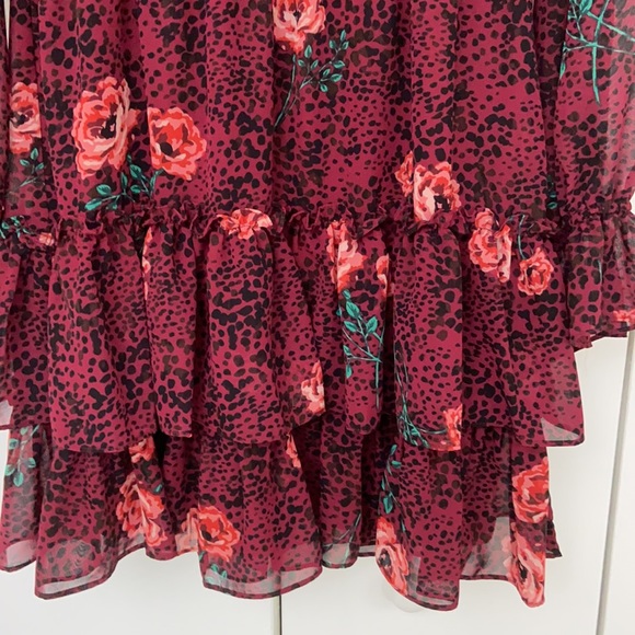 Floral Ruffle Mini Dress. - Picture 6 of 8